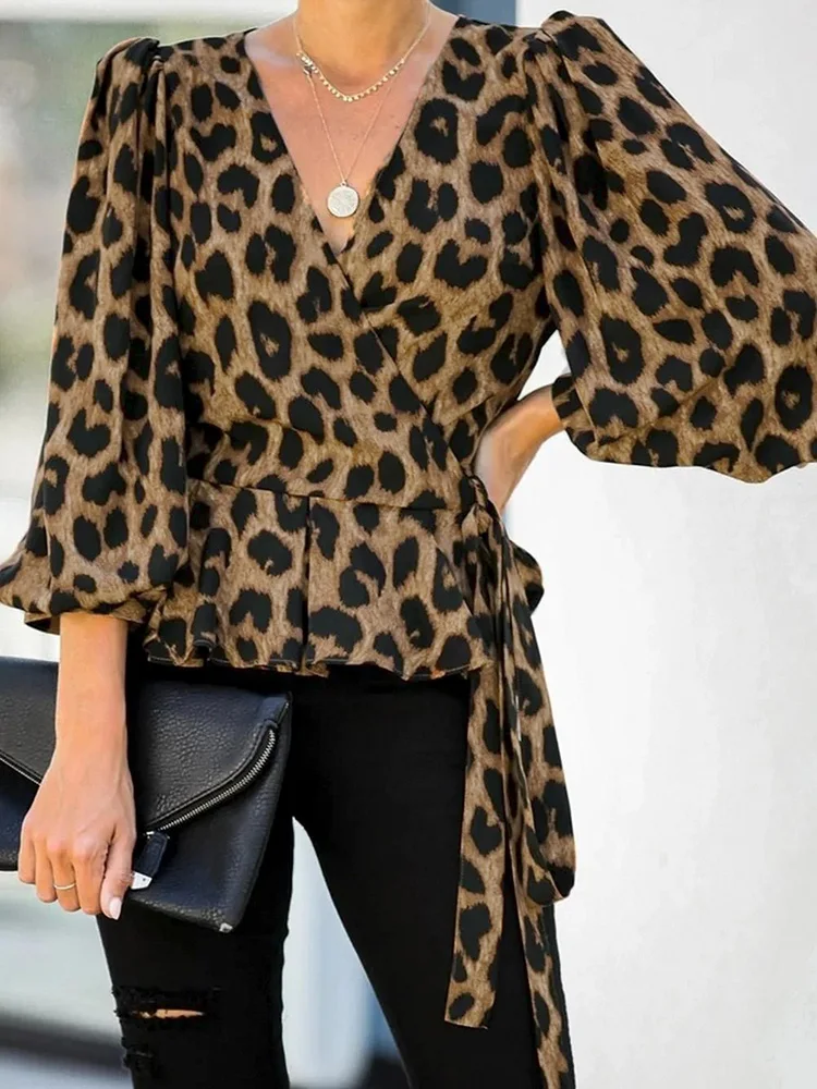 Mugen-Blusa informal con estampado de leopardo para mujer, camisa con cuello en V, talla grande, 3/4, 2024