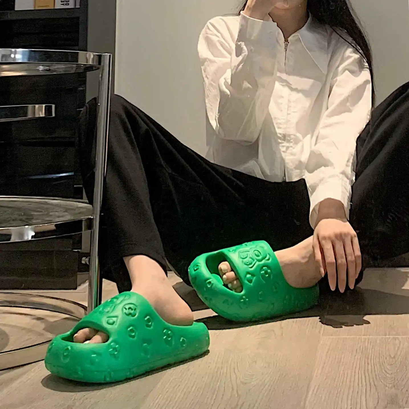 Youpin-Sandalias de goma EVA con dibujos animados para mujer, zapatillas de suela gruesa anticolisión, de verano