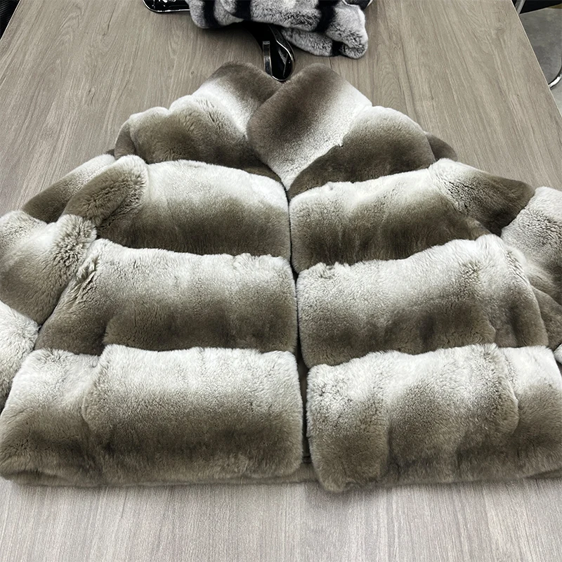 2025 천연 여성 렉스 토끼털 코트 여성용 럭셔리 친칠라 짧은 리얼 퍼 코트 고품질 겨울 의류 여성 재킷