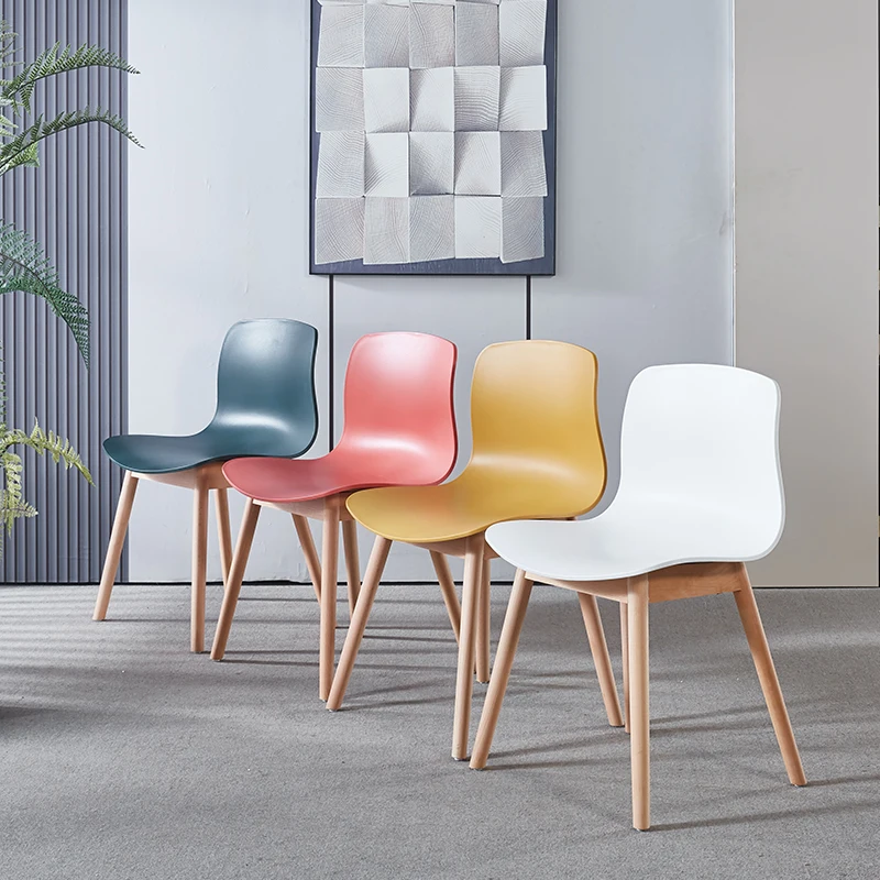 الشمال طاولة طعام وكرسي بسيط المنزلية واحدة مسند الظهر صافي كراسي ماكياج حمراء الحديثة شقة صغيرة ضوء الفاخرة