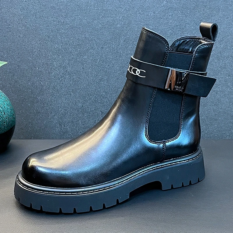 

New Arrival Men Fashion Casual Chelsea Boots Spring Autumn Winter Luxury Designer Youth Trending Slip on High Top Metal Sneakers