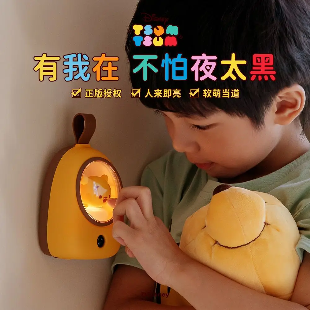 Disney Mickey Cartoon carino luce di induzione creativo Kawaii ricaricabile luce notturna decorazione della casa ornamento da tavolo regalo