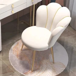 Chaise en velours nordique moderne pour la maison, chaises de salon et de salle à manger, tabouret de maquillage, meubles de chambre à coucher, chaise à ongles