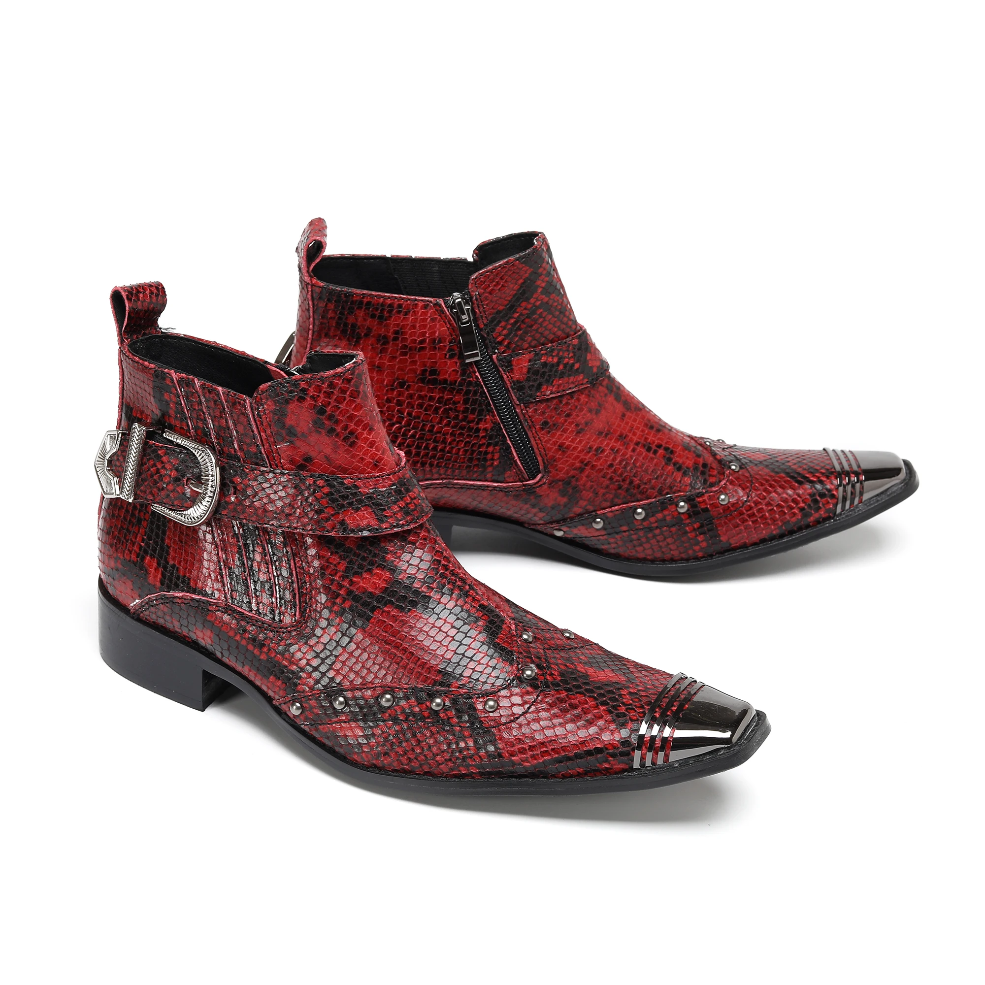 Glänzende, kurze Herrenstiefel mit Schlangenmuster, dekoriert mit Metallnieten und Schnallen, trendiges, personalisiertes Street-Style-Schuhwerk für Club, Bar und Party – Detail 10