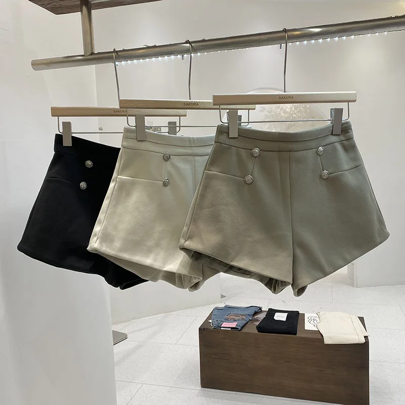 

2023 Autumn Winter New High Waist Women Office Lady Casual Simple Vintage Korean Fashion Elegant All-match Woolen Shorts