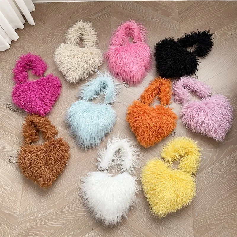 Heart-shaped Women\'s Plush Crossbody Bags Sweet Love Faux Fur Female Shoulder Bag Soft Fluffy Tote Handbags Girls Underarm Bag