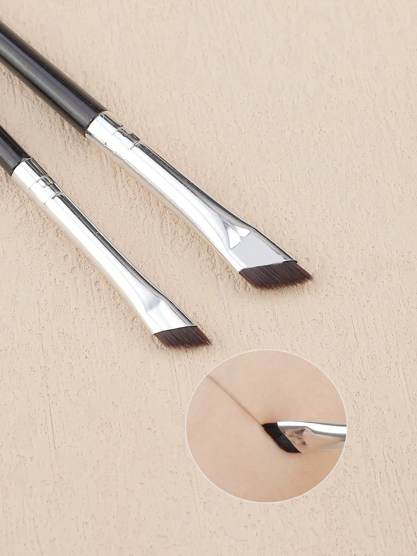 2pcs Eyeliner Set, Fine Bevel Eyeliner Eyebrow Concealer Brush, With Ultra-Fine, Flat Eyebrow Brush And Precise Detail Brush.