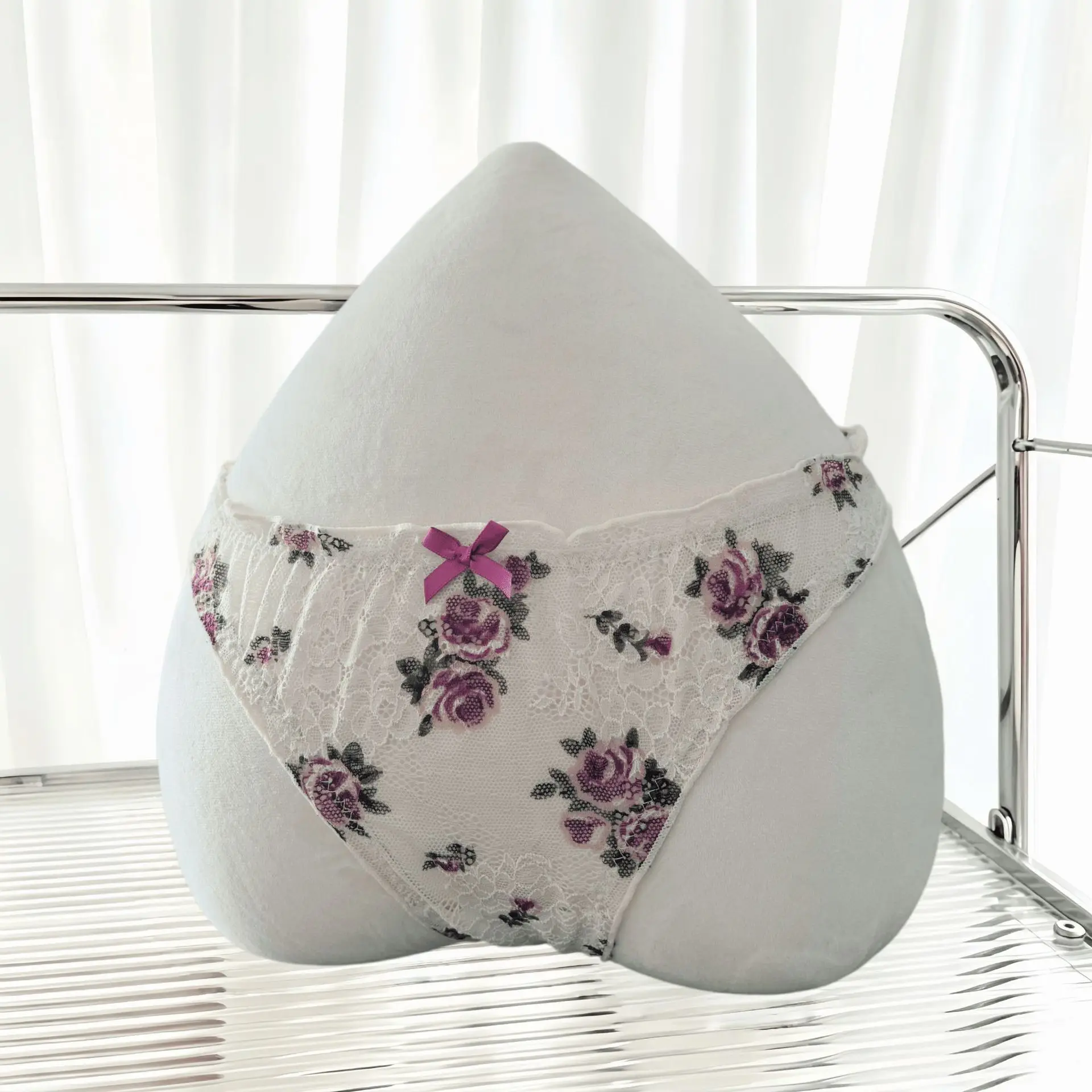 Spitzenblumen Sexy Damen-Slips Tanga G-String Mädchen-Höschen Dünne Transparente Niedrige Taille Unterwäsche Damen-Lingerie