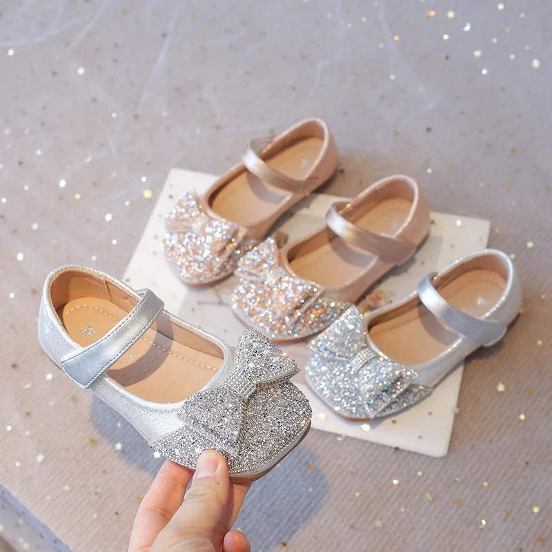 Spring Autumn Girls Shoes Wedding Party Versatile Kids Fashion Princess Leather Shoes Shallow Sequins Children Causal Flat Shoes