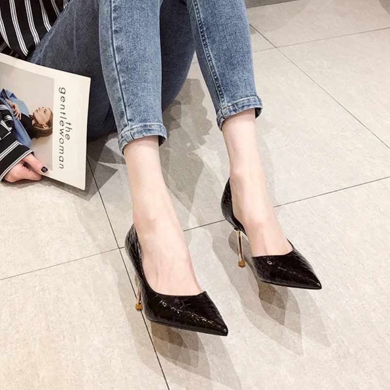 2024 spring/summer fashion new sexy side air women's shoes network red French high heels  pumps