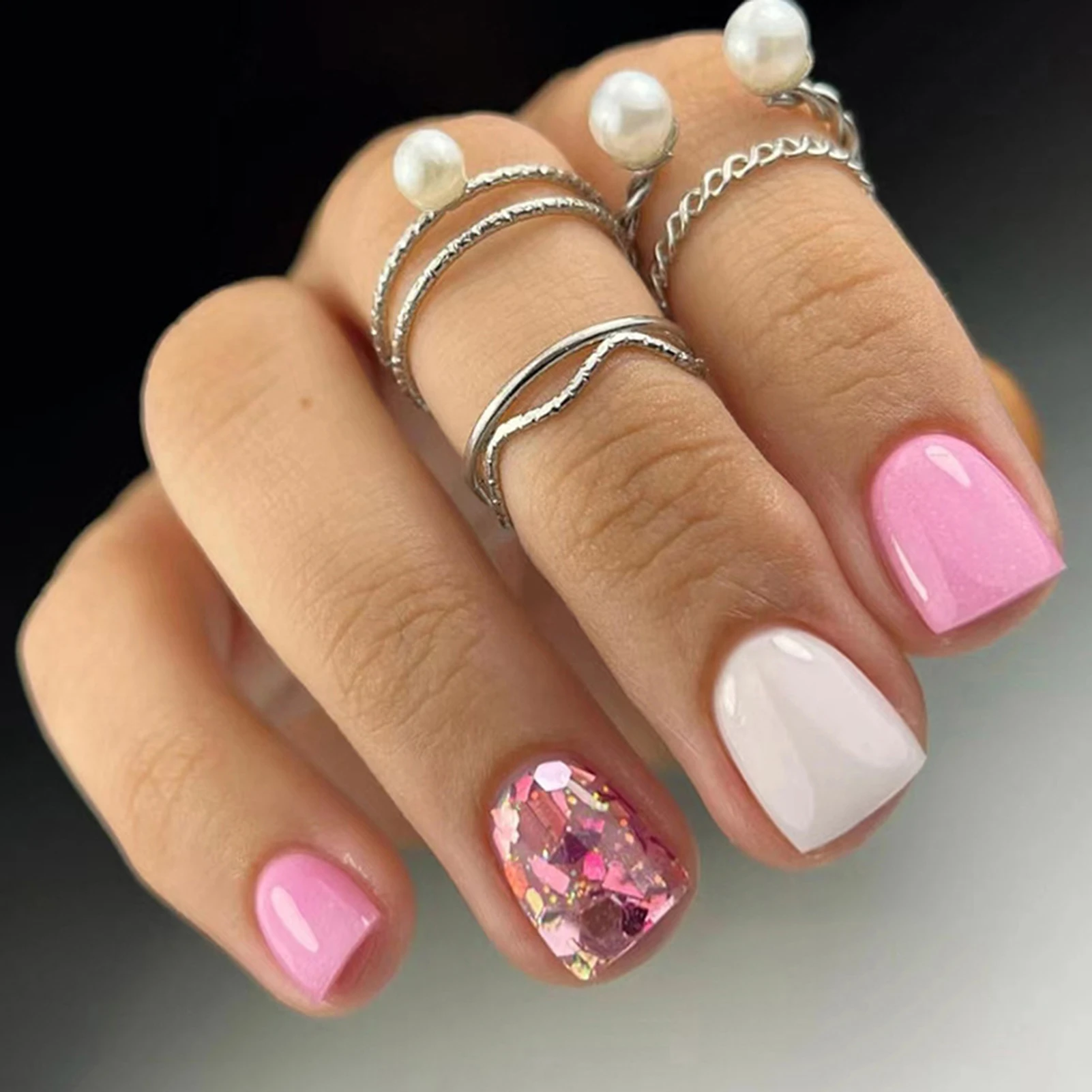 Pink Paillet Short Artificial Nails Smooth and Non-Grainy Texture Nails for Nail Technician Daily Use