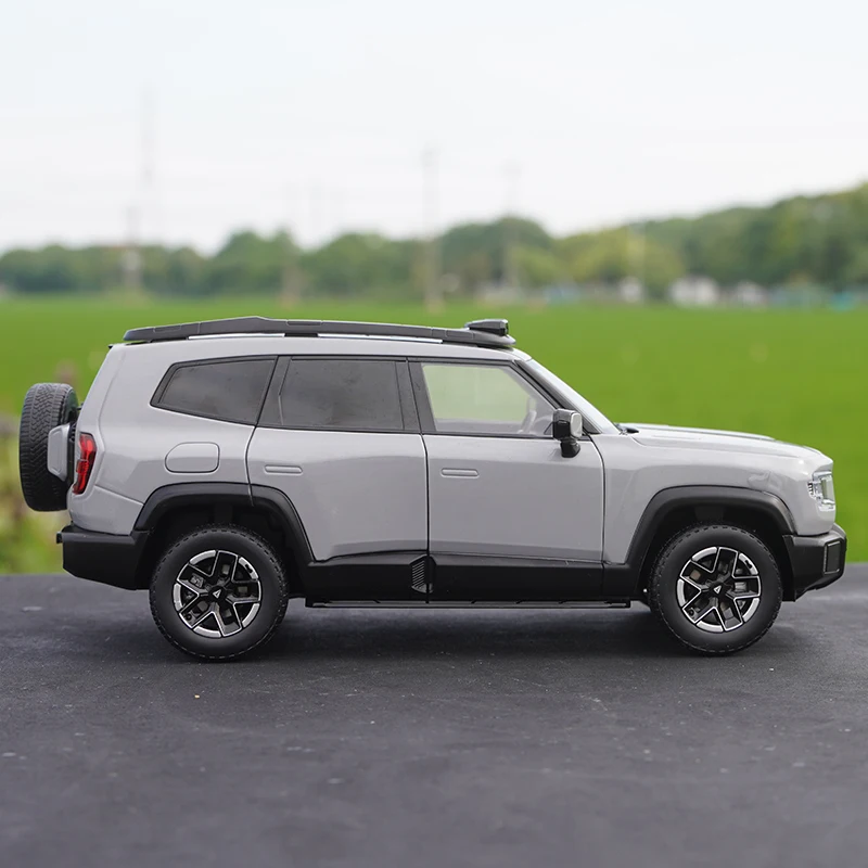 

1:18 оригинальная модель автомобиля Changan Dark Blue G318, новая энергия внедорожника из сплава, имитация модели автомобиля