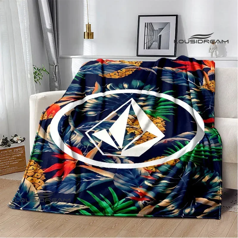 V-VOLCOM LOGO Printed blankets Flannel Warm blanket Soft Cozy Blanket Travel Blankets bed linings cubre cama Birthday Gift