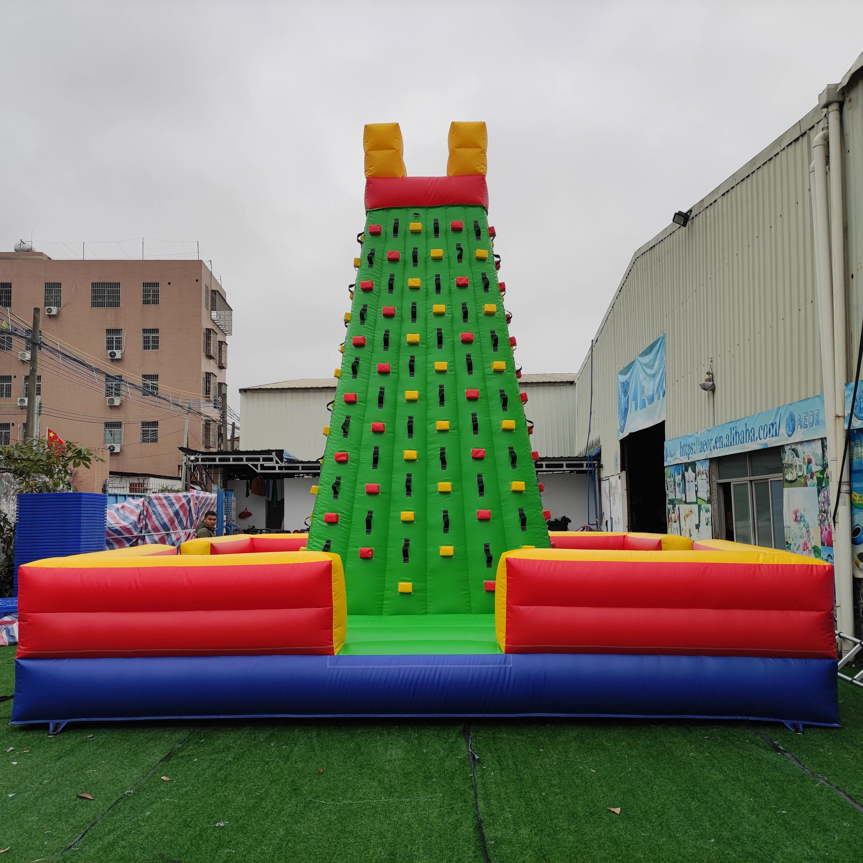 Outdoor inflatable rock climbing wall with slide for adults and kids Amusement park games indoor