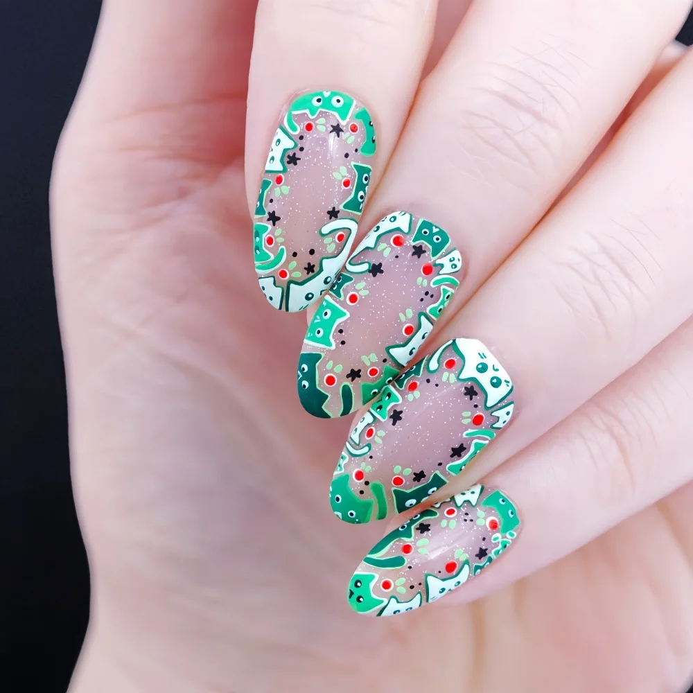 24pcs Christmas Press On Nails Green Santa Cat Wreath Designs False Nails Glossy Almond Full Cover Wearable Fake Nail For Party