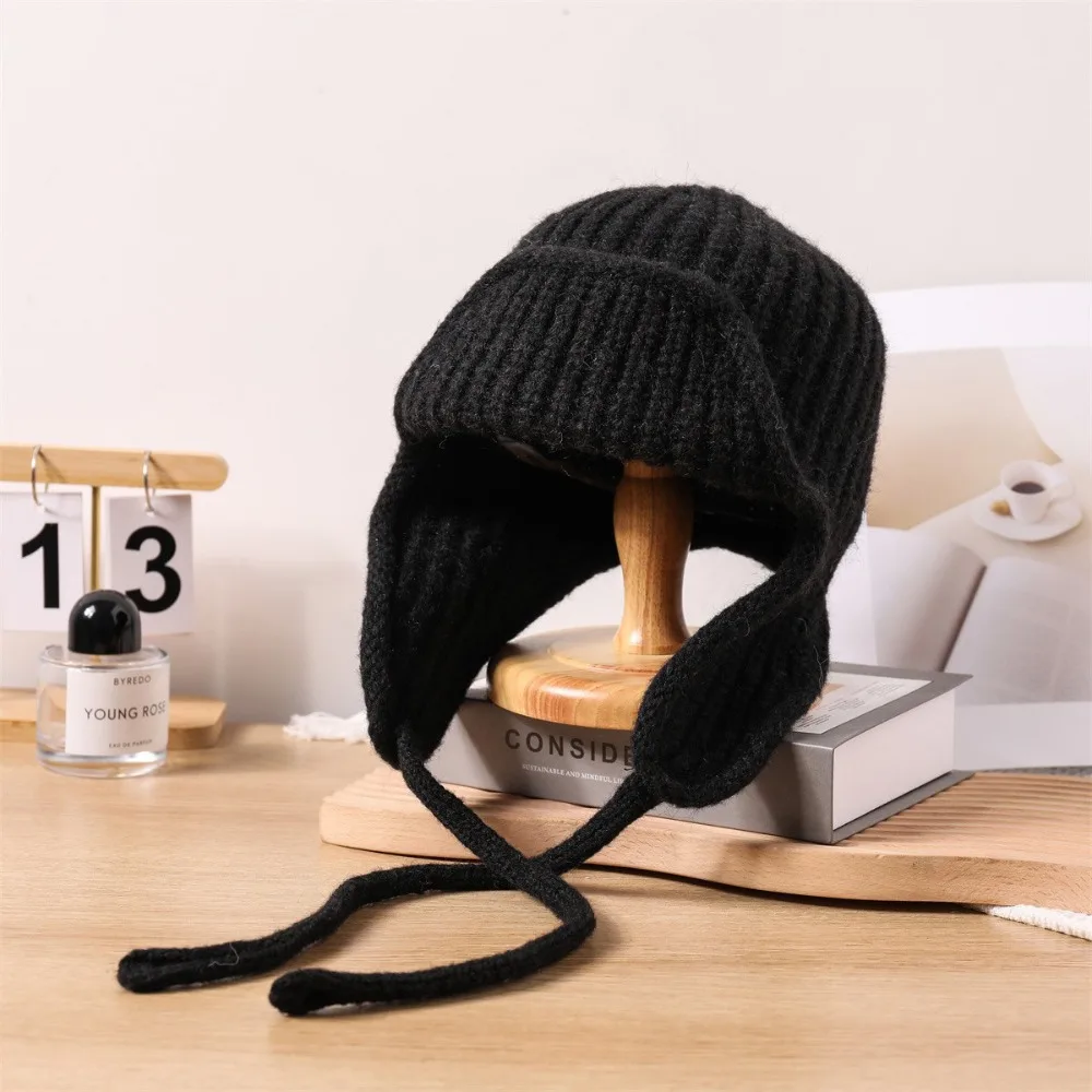 High Quality Solid Color Winter Warmer Hats Ear Protection Elastic Knitted Trapper Hat Knitting Knitted Wool Flying Hat