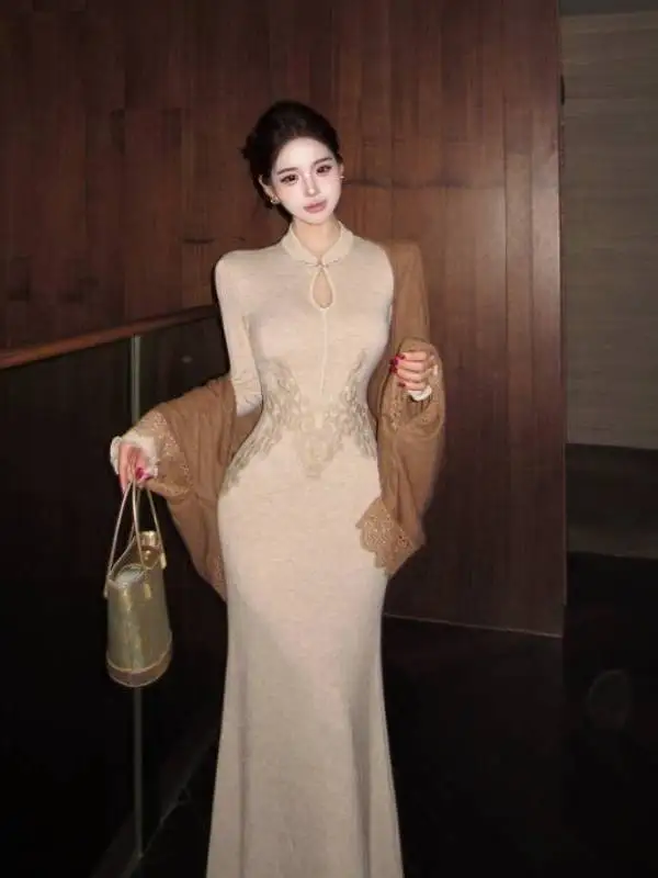 

Elegant Lace Shawl And Dress Set Women's Fashion High-Quality Two-Piece Suit Spring 2026 Comfortable Long Sleeve