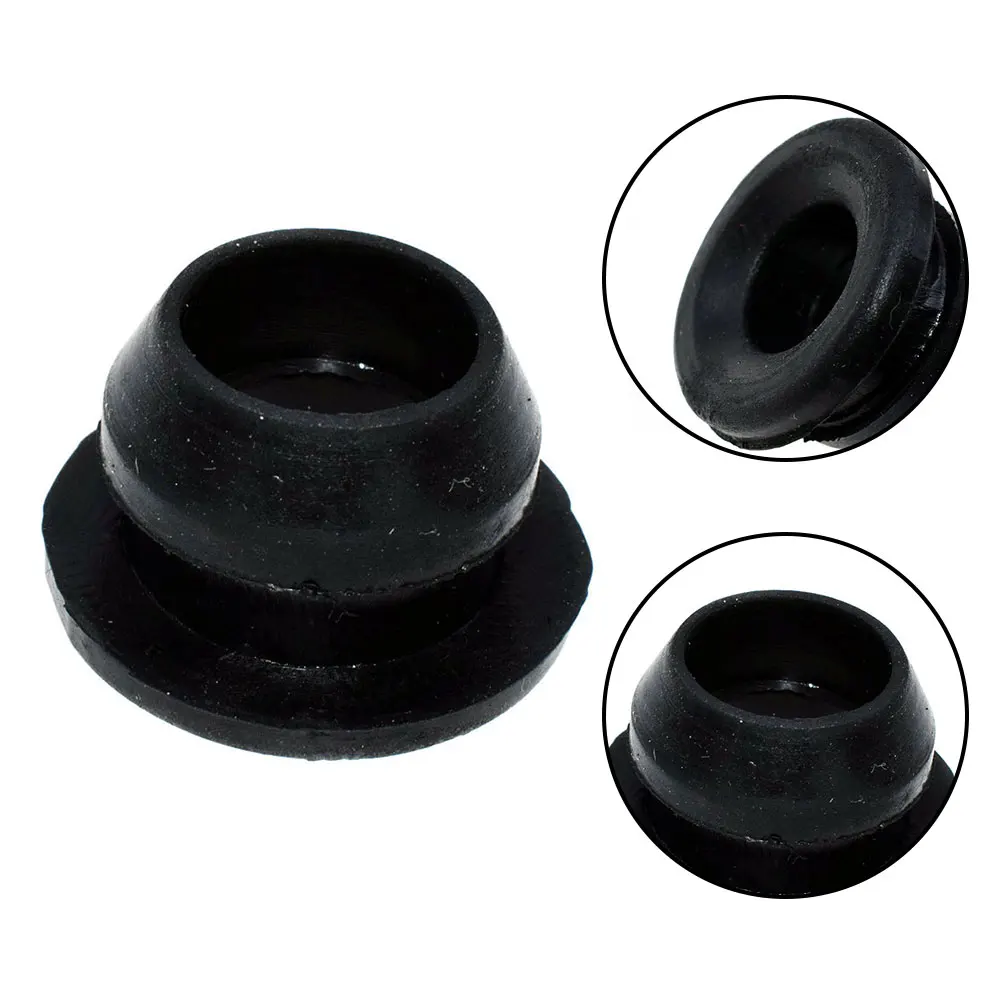 1x Black Rubber PCV Valve Grommet Fits For Toyota for solara 1997-2001/ Toyota-RAV4 1998-2000/ For Camry 1997-2001 #90480-18001