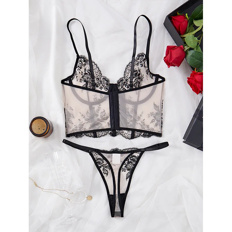 Bikini floral embroidery lace seductive sexy elegant semi-transparent tight-fitting lingerie set