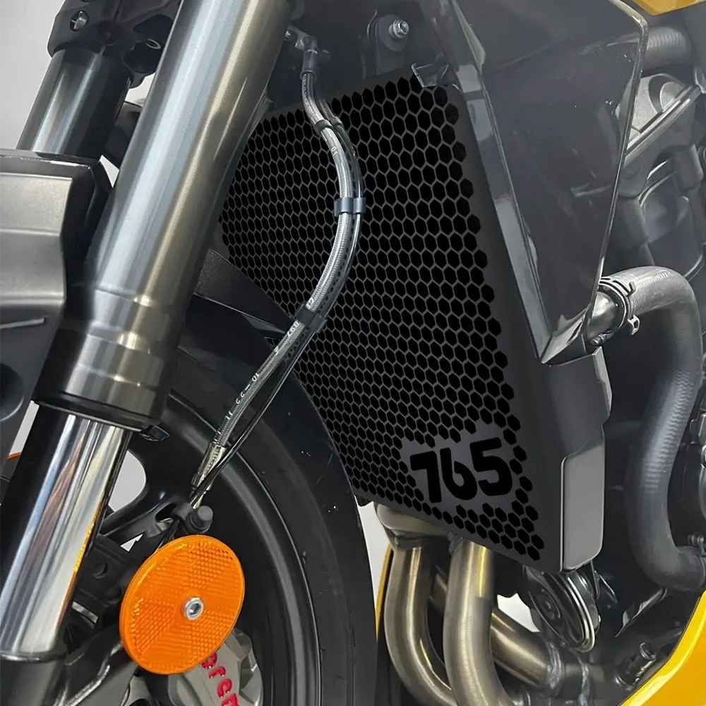 لشارع الثلاثي Moto2 765 765RS 765R 2023 2024 2025 الثلاثي موتو 2 765 R RS دراجة نارية شبكة المبرد غطاء حماية الحماية
