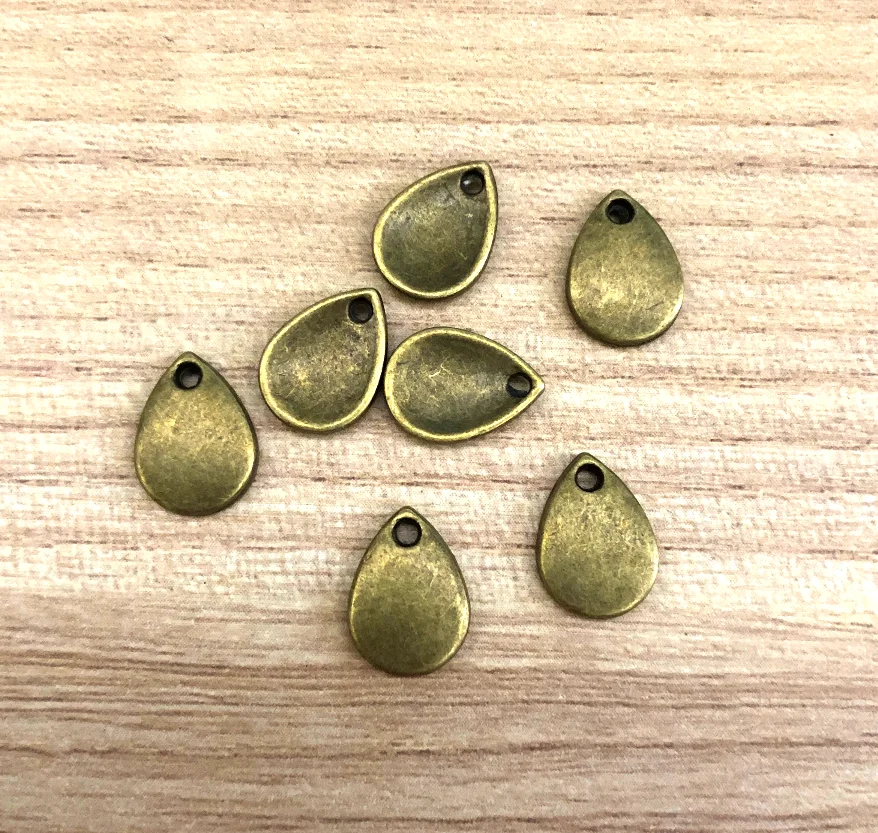 

40pcs 11x8mm Zinc Alloy metal waterdrops design pendants for handmade findings accessories HW2883