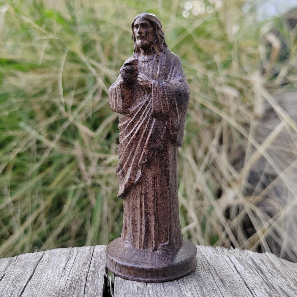3.8 Inch Hand-Carved Wooden Jesus Statue Ornament, Artistic Style, Suitable for Creative Desktop Decorations, Party Decorations, Men's Gifts, Christmas Decorations, Fireplace, New Year Gifts, Study Room