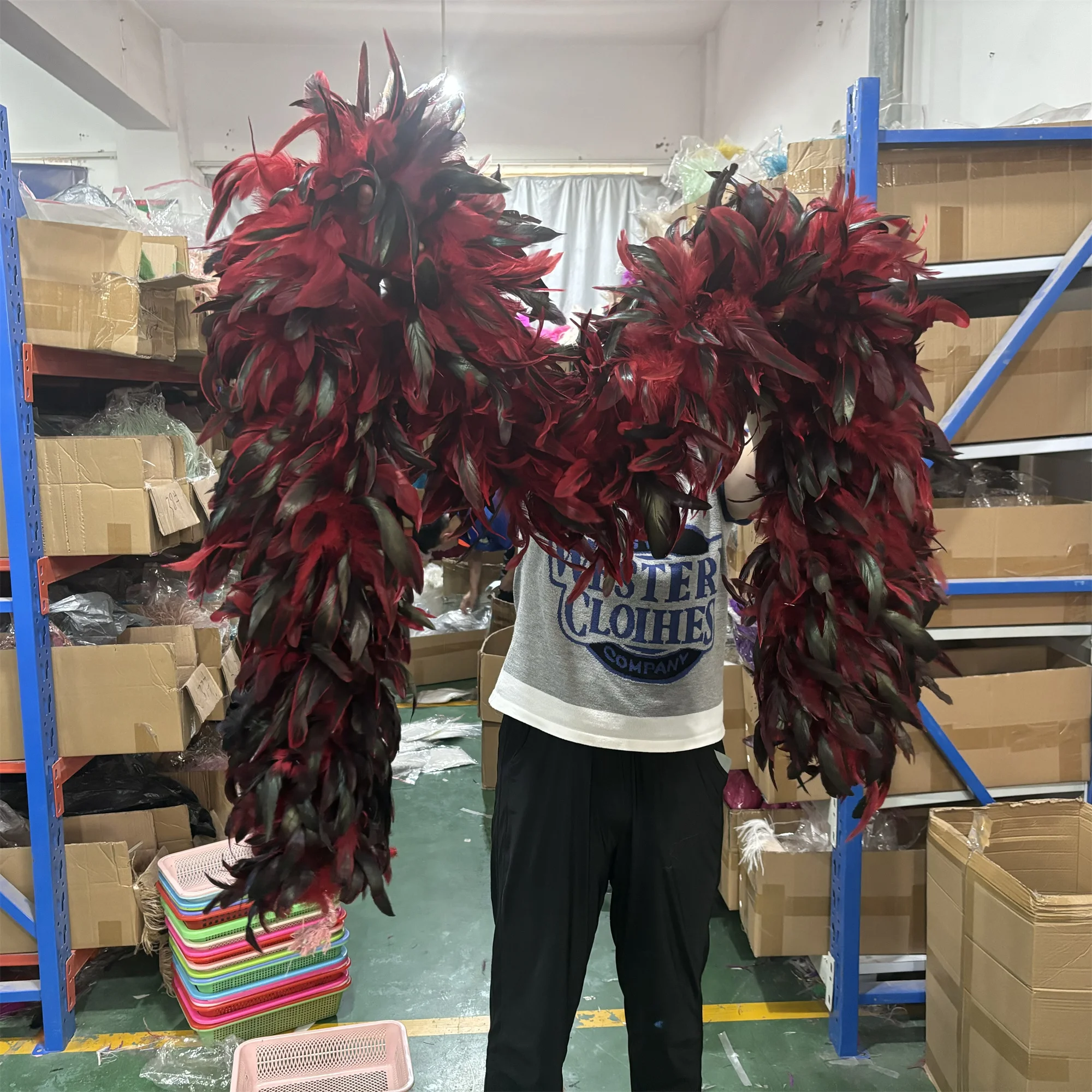 200 Grams Red Rooster Feather Boas for Carnival Stage Performance Chicken Feather Shawl Decoration Halloween Costume Accessories