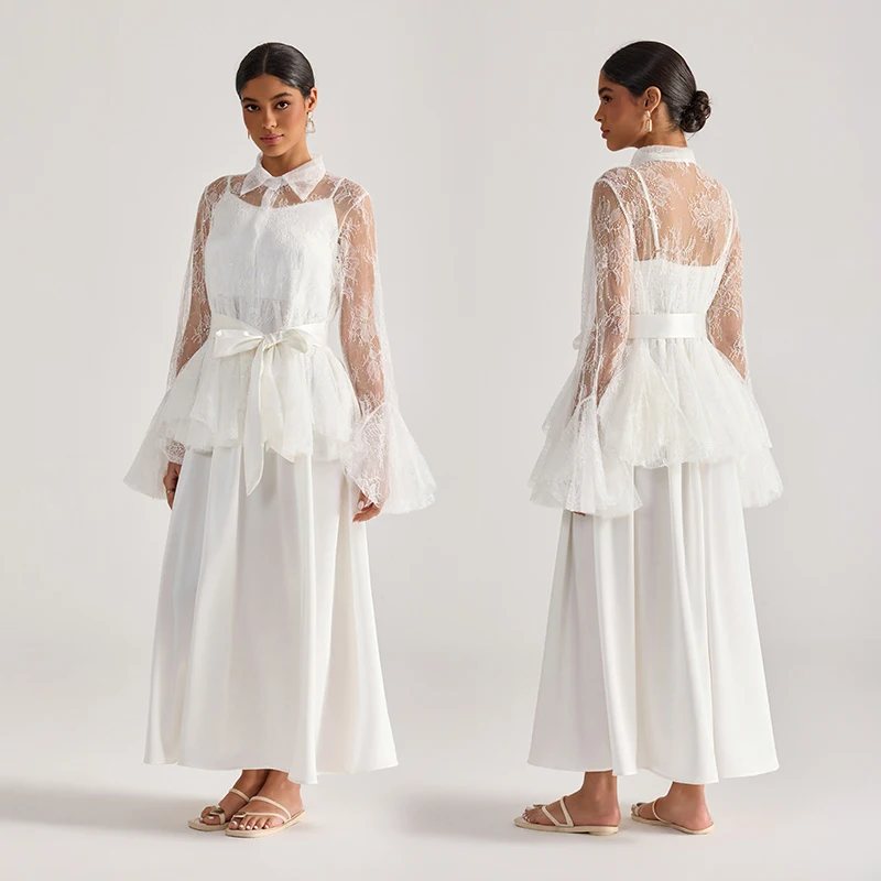 

Элегантный комплект из двух предметов: длинное платье с кружевными рукавами-колокол и топ на бретельках. Весенний модный женский наряд. Бренд Weiweiwei.