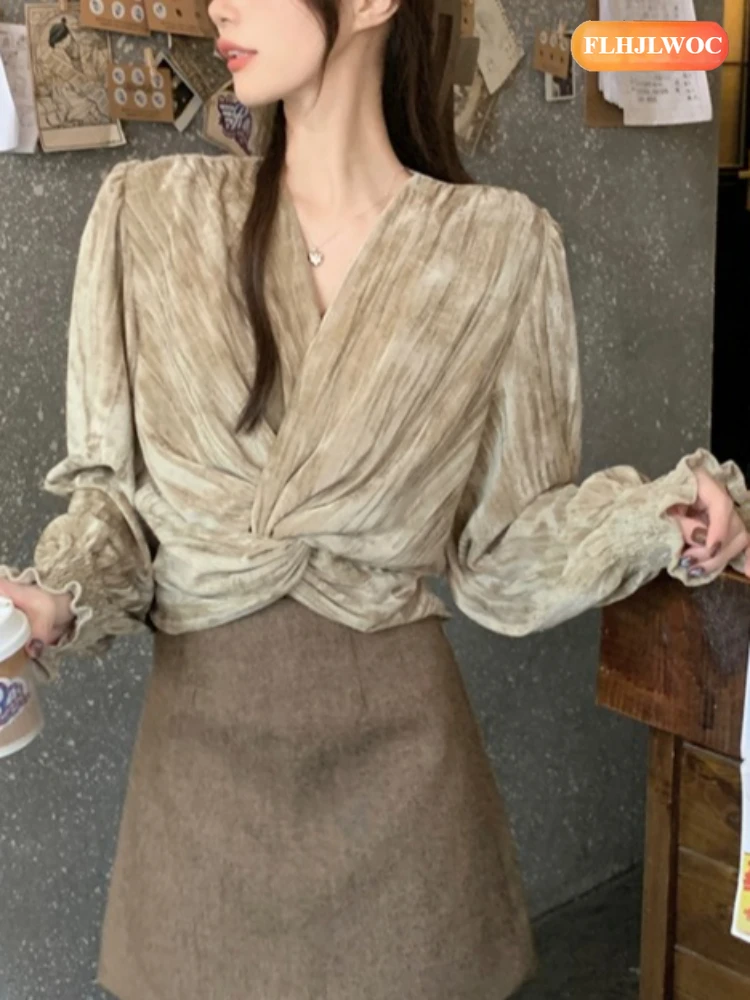 قطع علوية قصيرة قصيرة موضة ربيع 2026 للعام الجديد Y2K بلوزات نسائية لطيفة للفتيات الجميلات على الطراز الياباني بلوزات مخملية صغيرة لطيفة #6