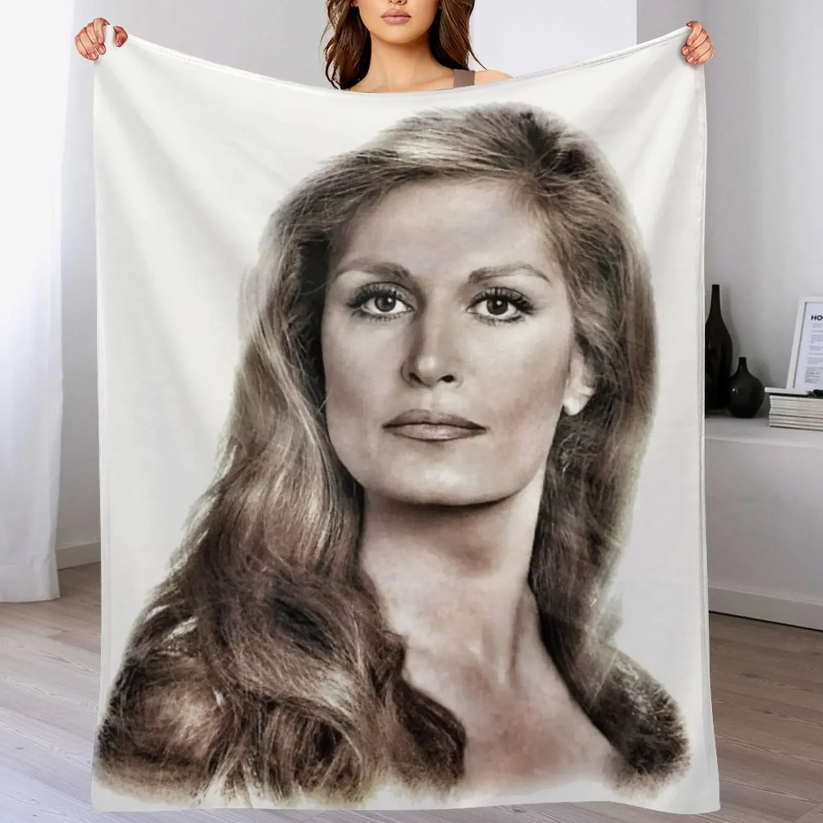 Dalida Throw Blanket Reusable Durable Soft Blanket for All Seasons