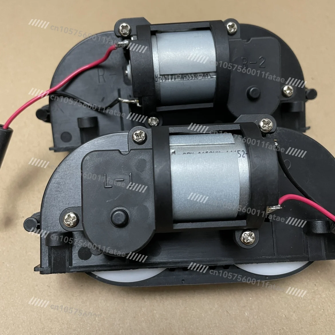 CC903 CC906 Automatic Window Cleaning Robot Scroll Wheel, Accessories