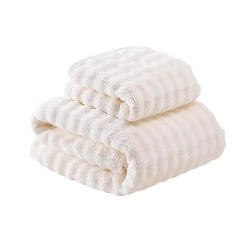 Plush Velvet Bath Towel Thick Coral Fleece Bath Towel Highly Absorbent and Quick-Drying Thickened Bath Towel Coral Fleece Towel