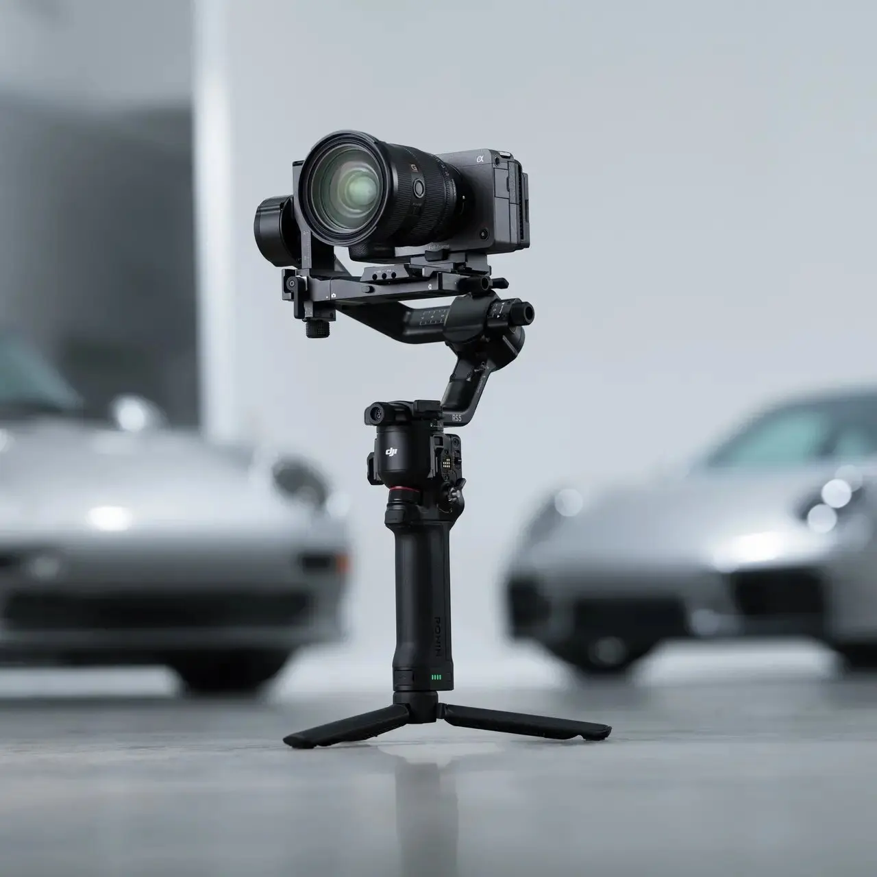 RS 5 Ruying Handheld PTZ Camera Stabilizer Smart Follow-up Handheld Camera Stabilizer