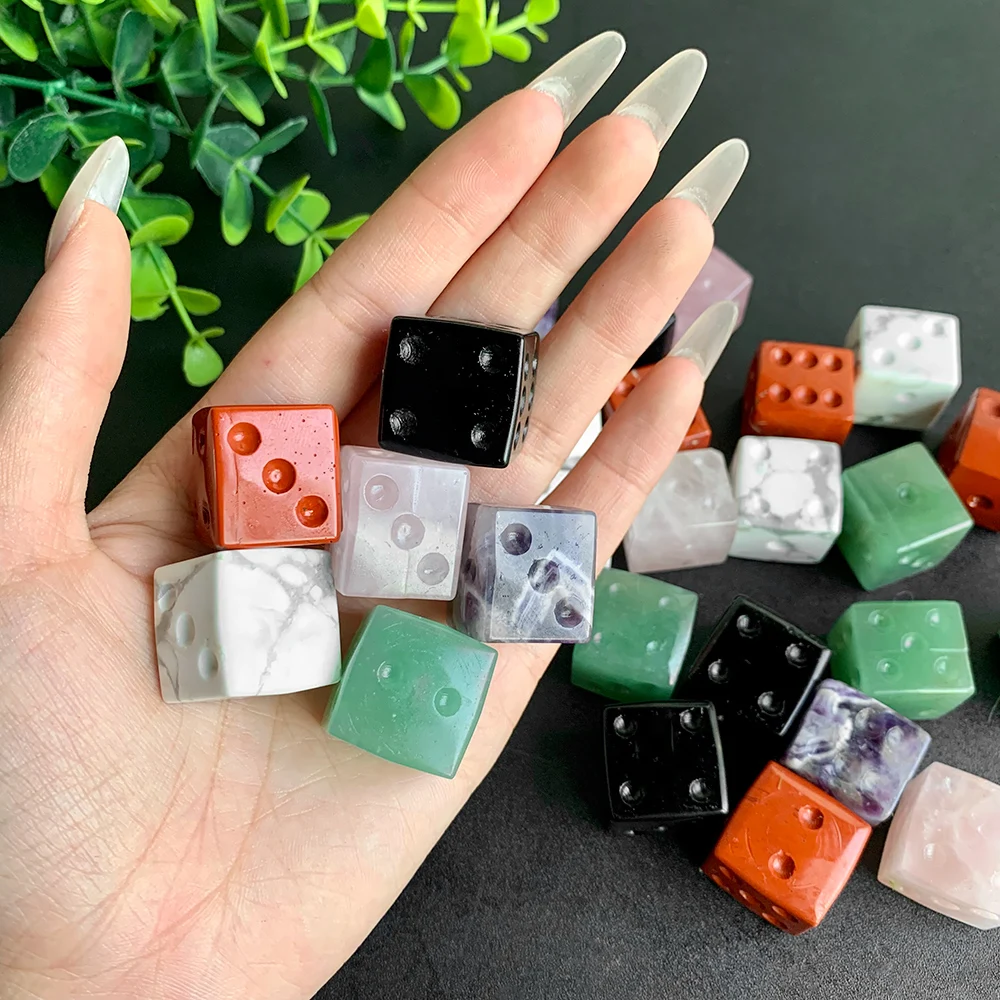 1PC Natural Crystal Polyhedral Dice.Crystal Phantom Design. Irregular Cracks and Small Holes - Perfect Gift for Table Game Enthu