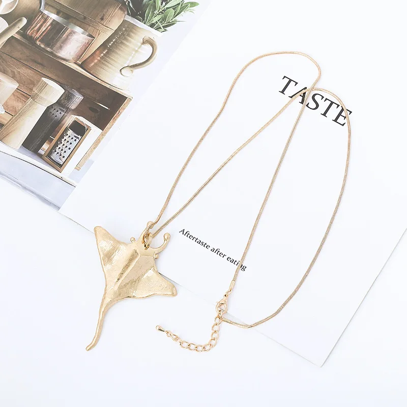 European and American Fashion Long Necklace Fish Shape Pendant Metal Women's Sweater Chain