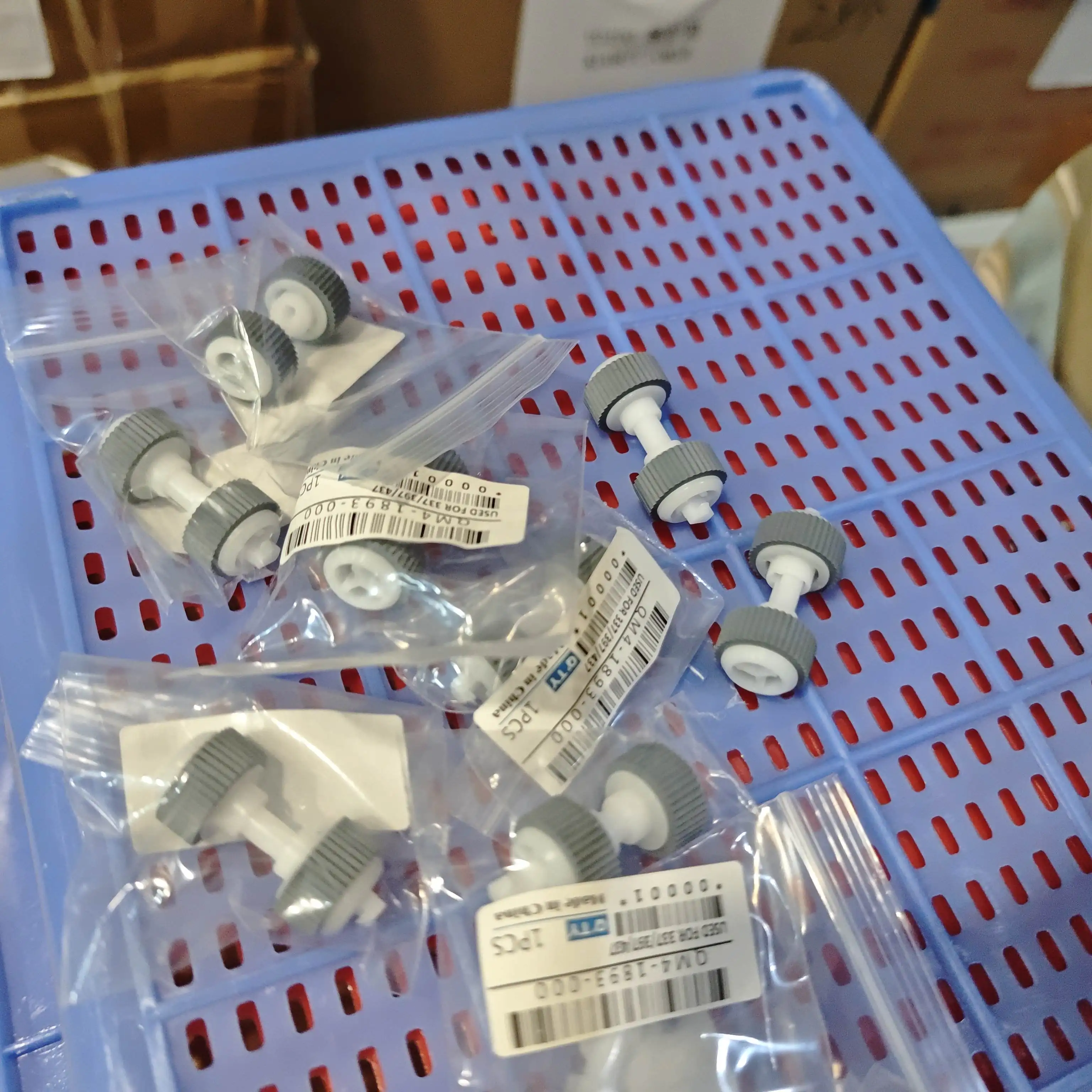 

Ролик захвата бумаги для CANON MG 2180 2580 3180 3570 3580 3680 5480 5580 5680 6180 6280 6380 6400 6530 6680 6730 6880