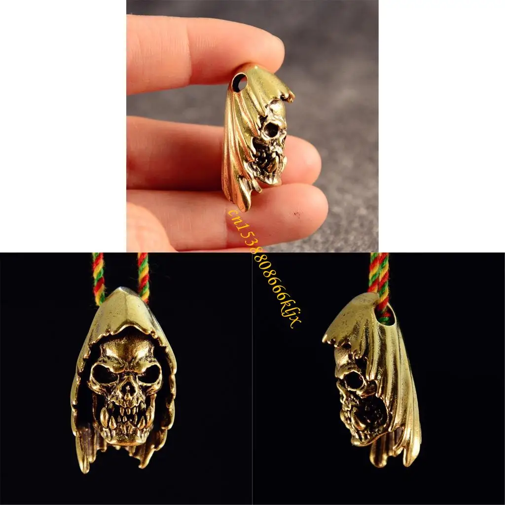 

Cloaked Skull Pendant for Craft Enthusiasts and Crafters Paracord Accessories 066C