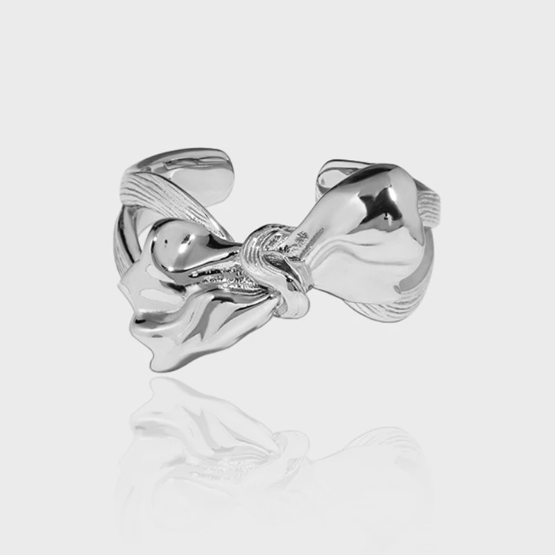 

Fashion Bowknot Texture Original Rings Official S925 Sterling Silver Ring Smooth Jewelry for Woman Versatile Gift Factory 091#