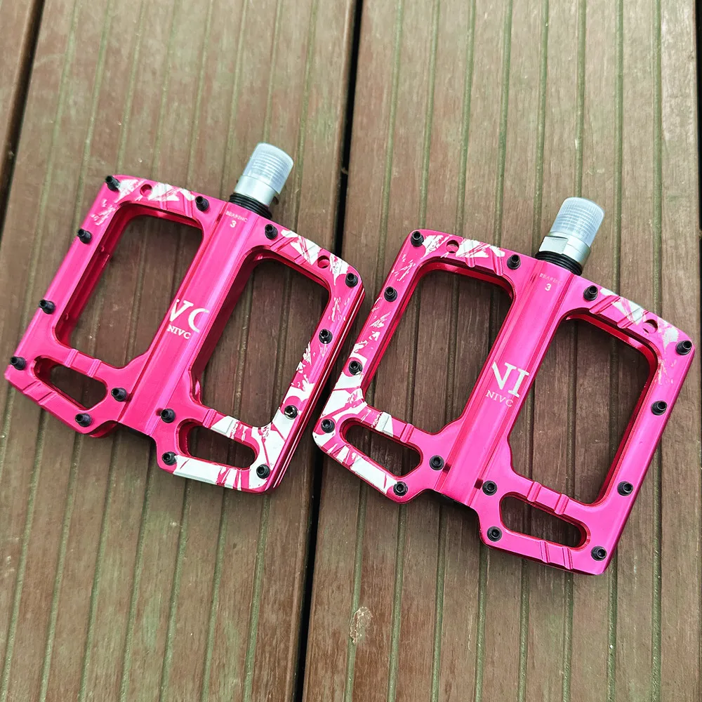 High Strength Mountain Bike Pedals CNC Aluminum Alloy Polished Hollow Thickened Flat 3 Bearing Non-slip Bicycle Pedals