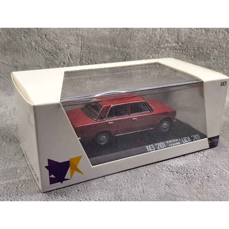 Diecast 1/43 Scale LADA BA3 2101 Alloy Car Model Souvenir Display Ornaments Vehicle Collection EVR43