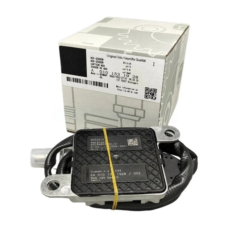 OEM Upstream NOx Sensor 12V For Mercedes-Benz DDE DD13, DD15, Freightliner Cascadia A0101531928