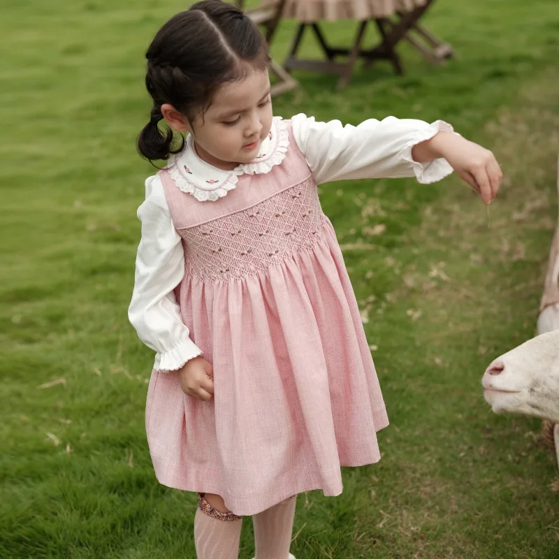 Pink Sweet Infant Princess Dress Handmade Smocking Wrap Cute a Version Girls Vest Boutique Flower Dress for Special Occasions