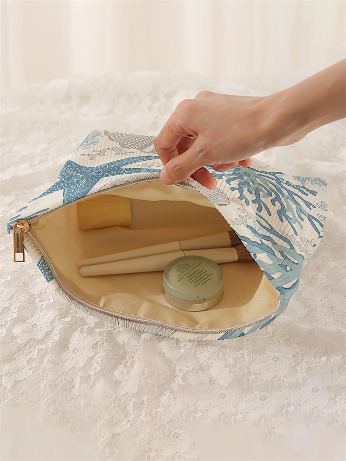 1 حقيبة مكياج سروال قصير منقوش على شكل نجم البحر، صندوق تخزين مكياج بسحاب خفيف الوزن، حقيبة متعددة الوظائف مع بطانة #3
