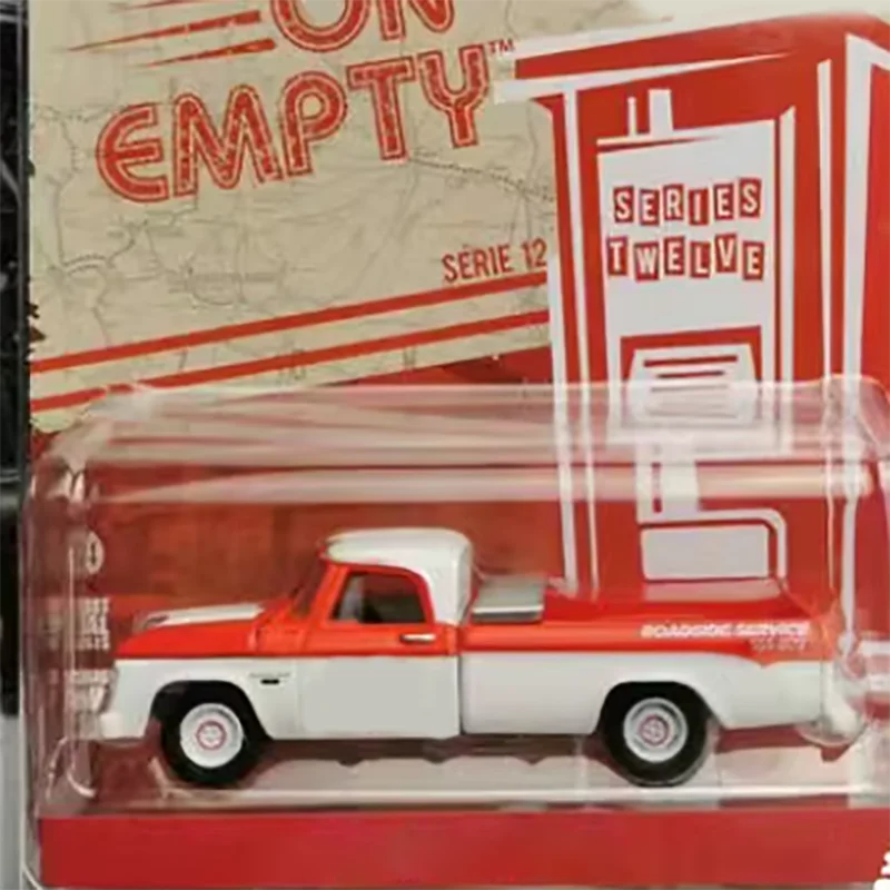 Diecast /64 Scale GREENLIGHT Pickup 1965 D-100 Alloy Car Model Decoration Finished Simulation Collection Gift Toys