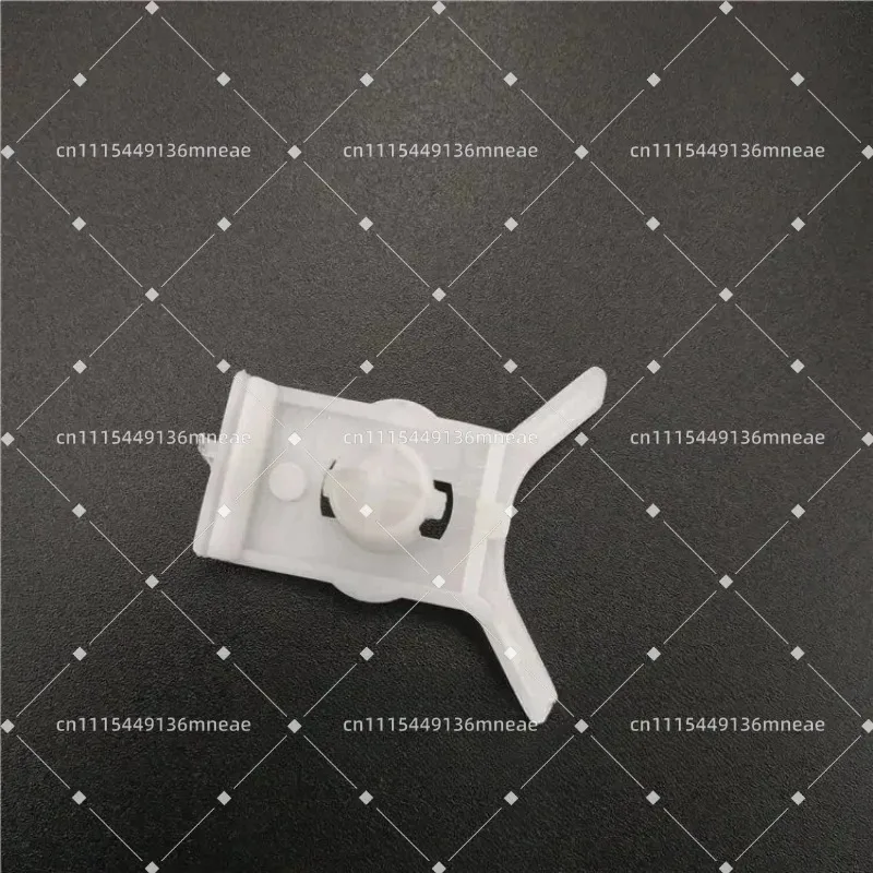 20pcs  Suitable for Roewe 750 MG7 sill trim fixed snap bright strip mounting clip lower side beam
