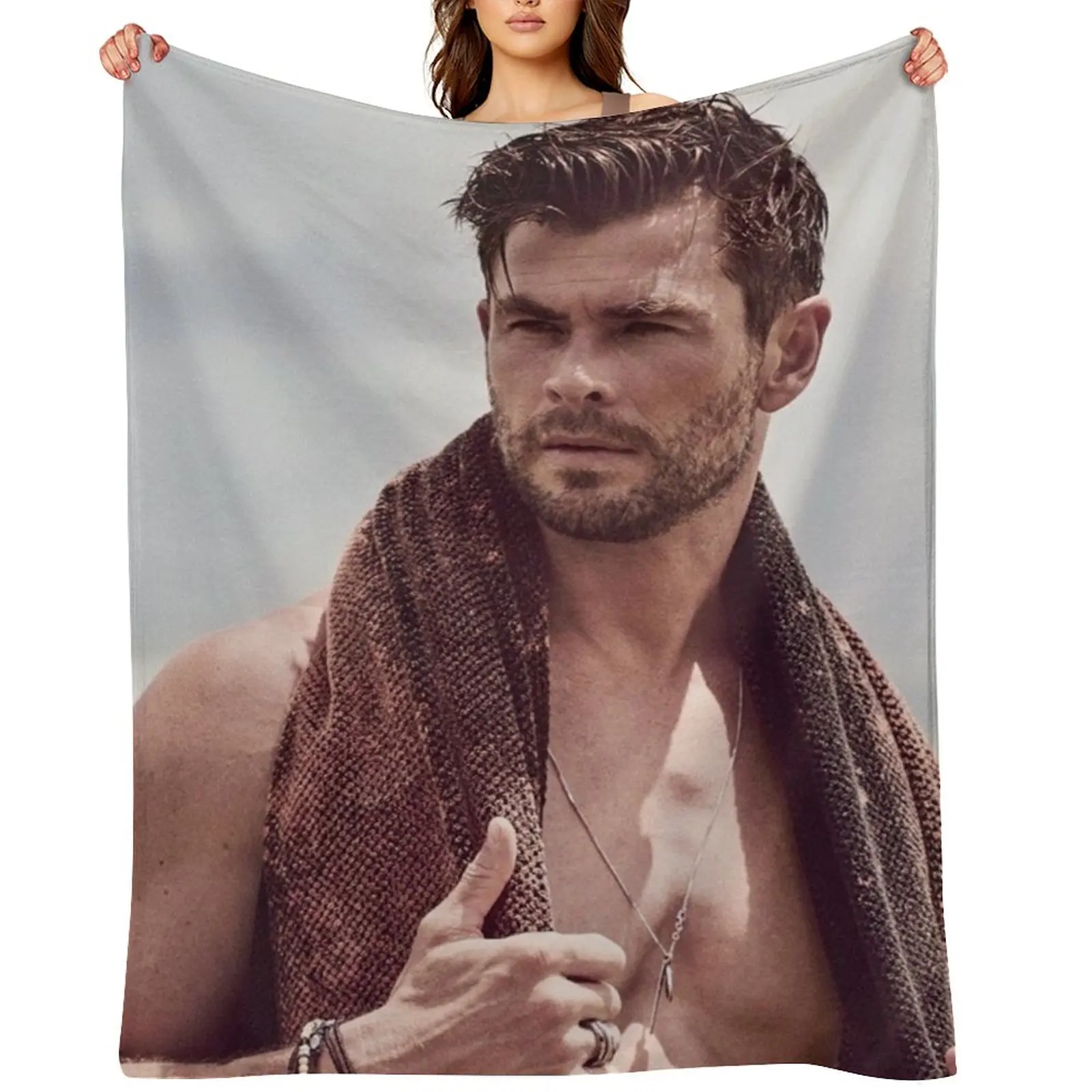

chris hemsworth Throw Blanket Soft Beds Nap Kid'S sofa bed Blankets