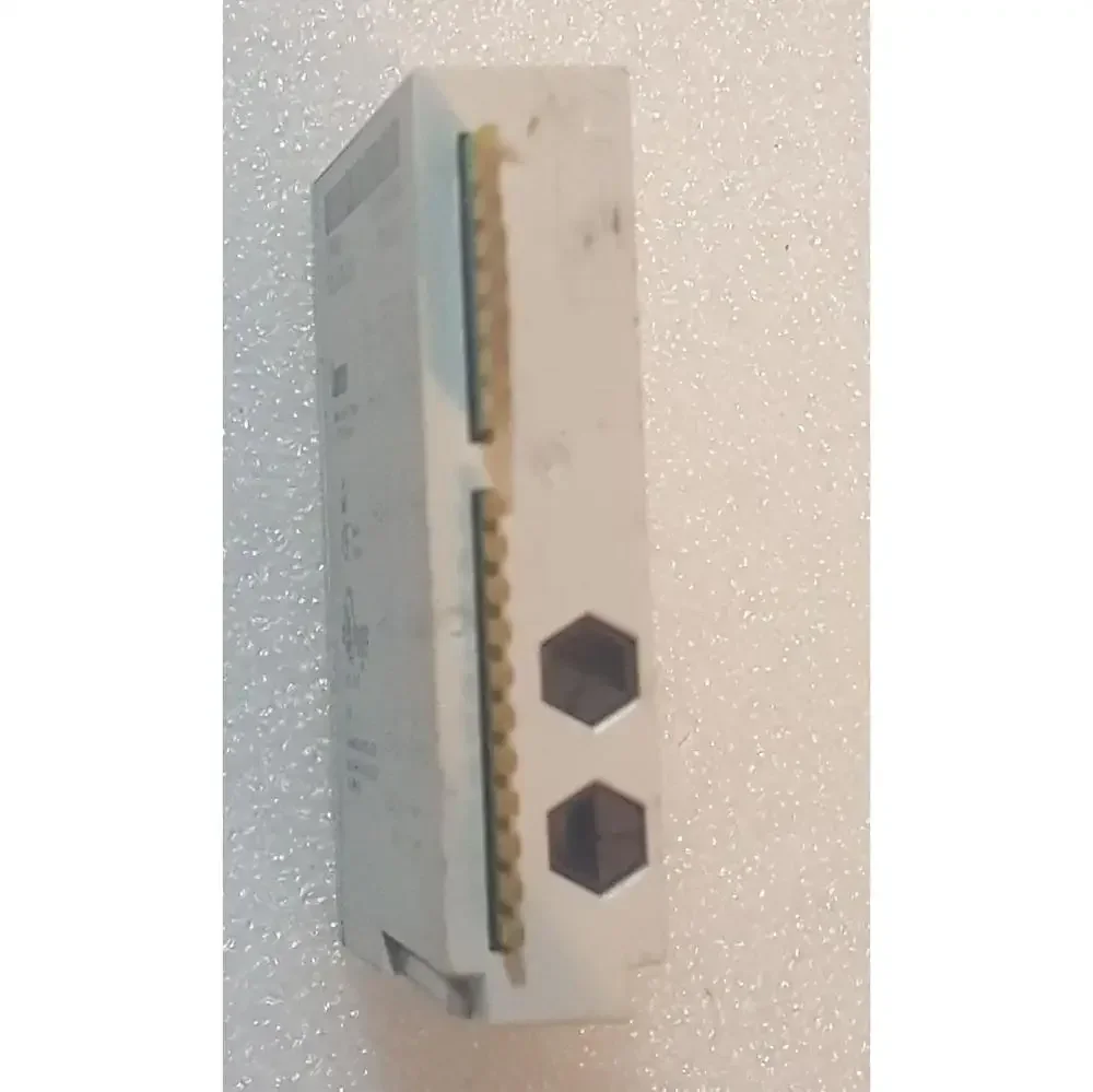 Lenze EPM-S302.2A 8 salidas digitales