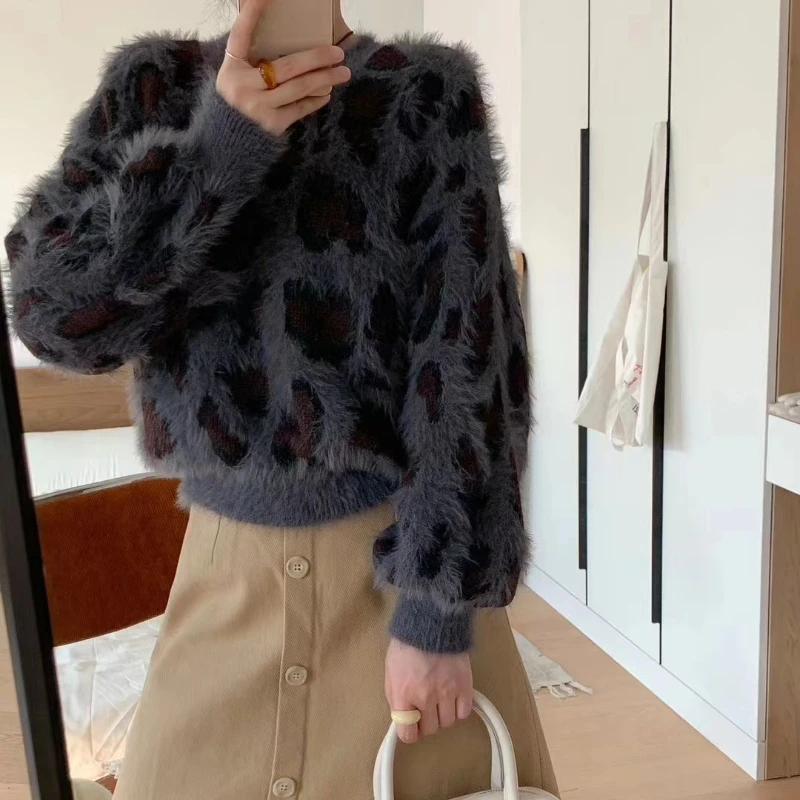 

Leopard Print Soft Warm Faux Mink Fur Crop Sweater 2024 Autumn Winter Women Animal Print Crew-neck Pullover Chic Outfit