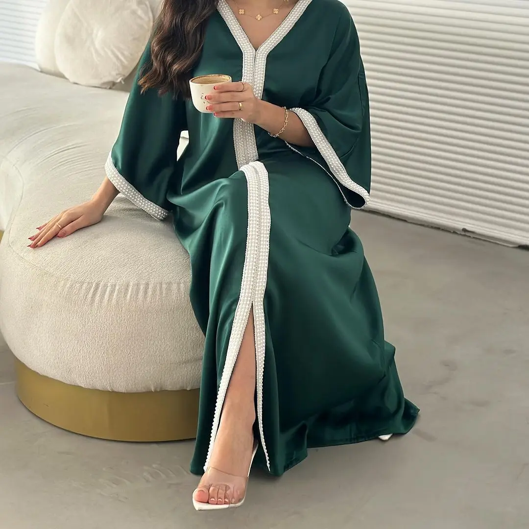 New Faionable Beaded Women's Robe Long Gown Middle East Bestseller Ele Chinese Ethnic Women's Clothing Spring 2024