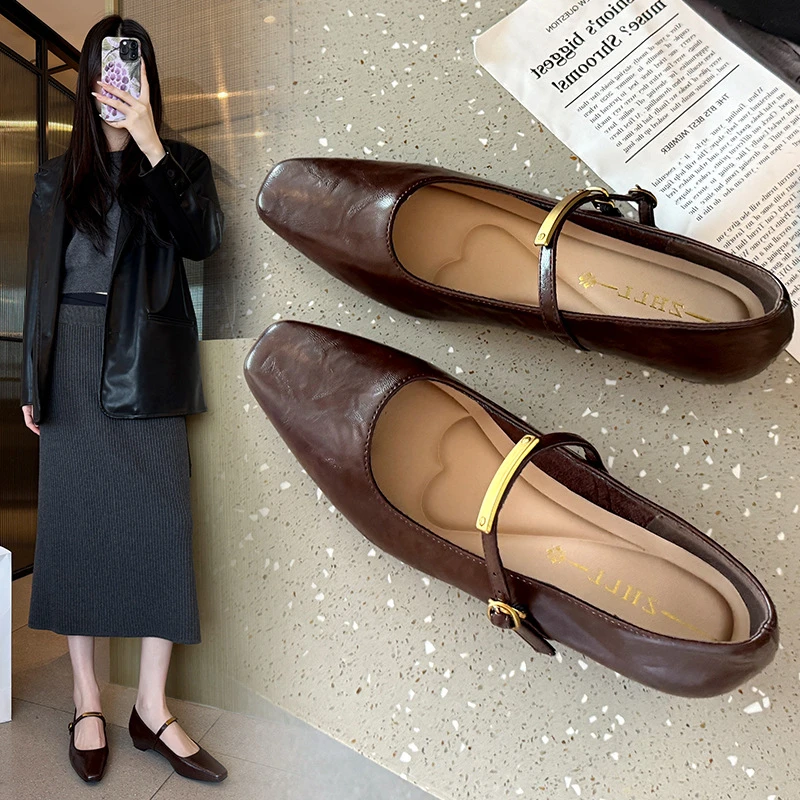 

Vintage Mary Jane Flats Square Toe Leather Shoes With Gold Metal Buckle Strap Comfortable Low Heel Black And Brown Colors